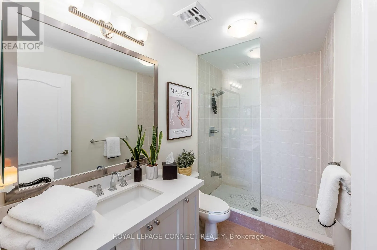 403 - 1101 LESLIE STREET