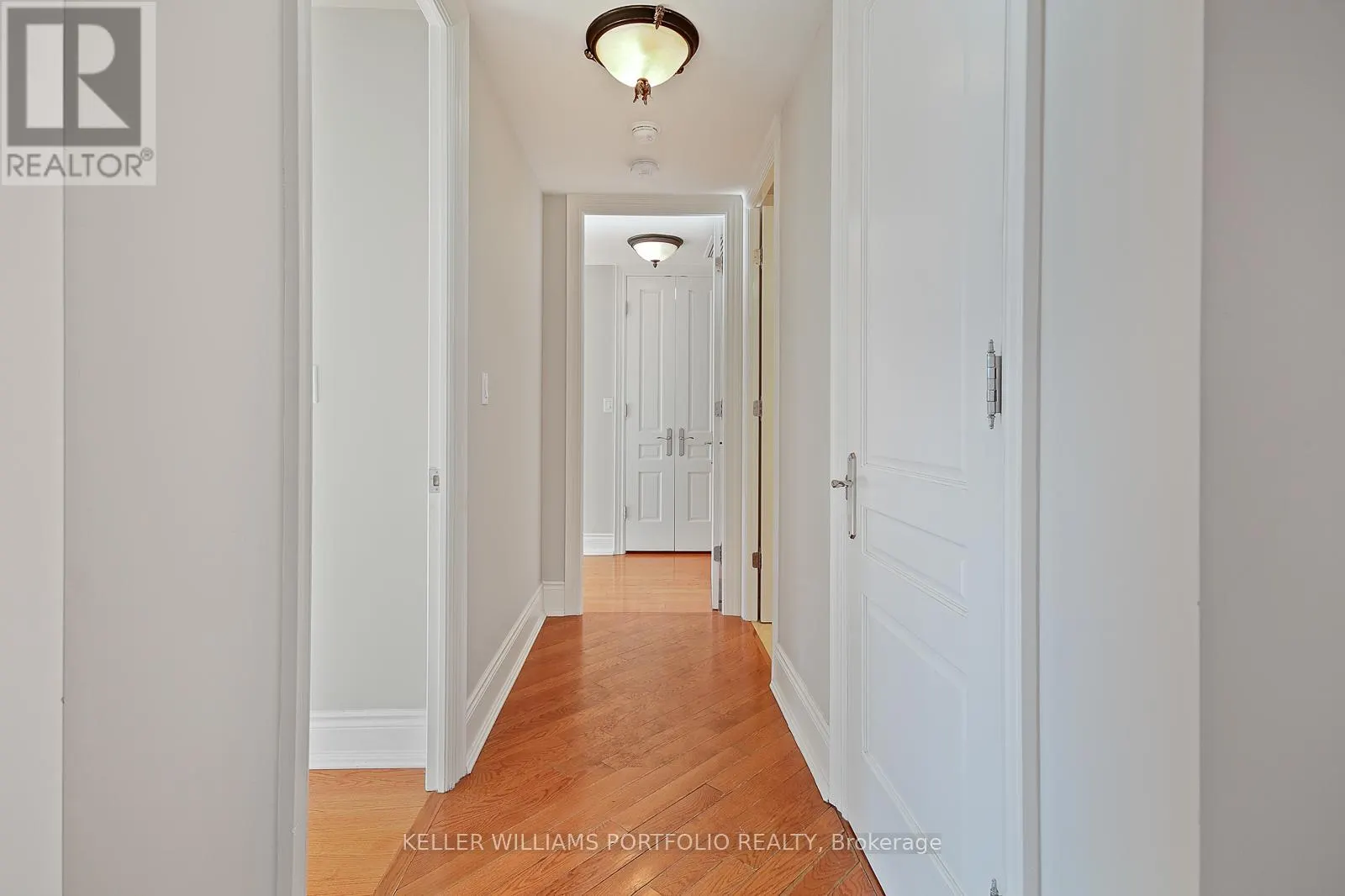 1003 - 10 BELLAIR STREET