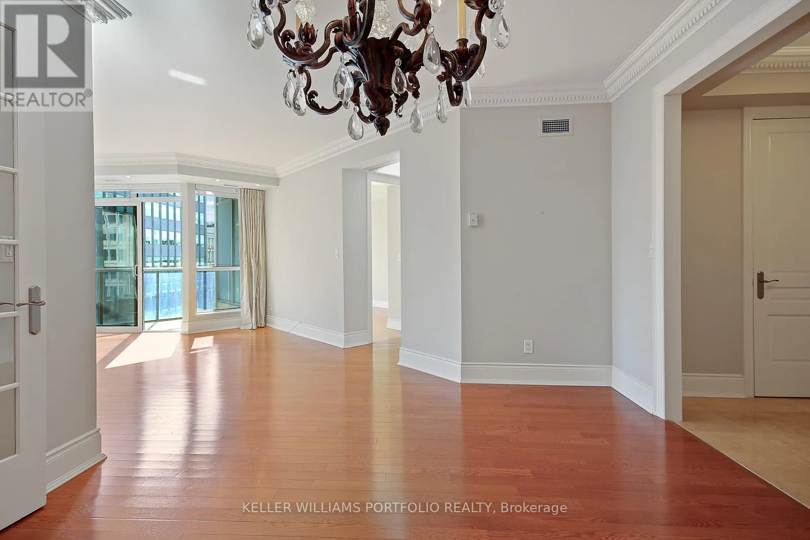 1003 - 10 BELLAIR STREET