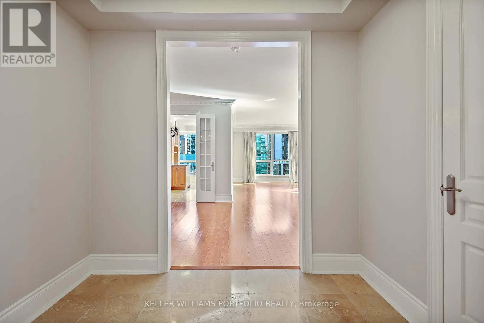 1003 - 10 BELLAIR STREET
