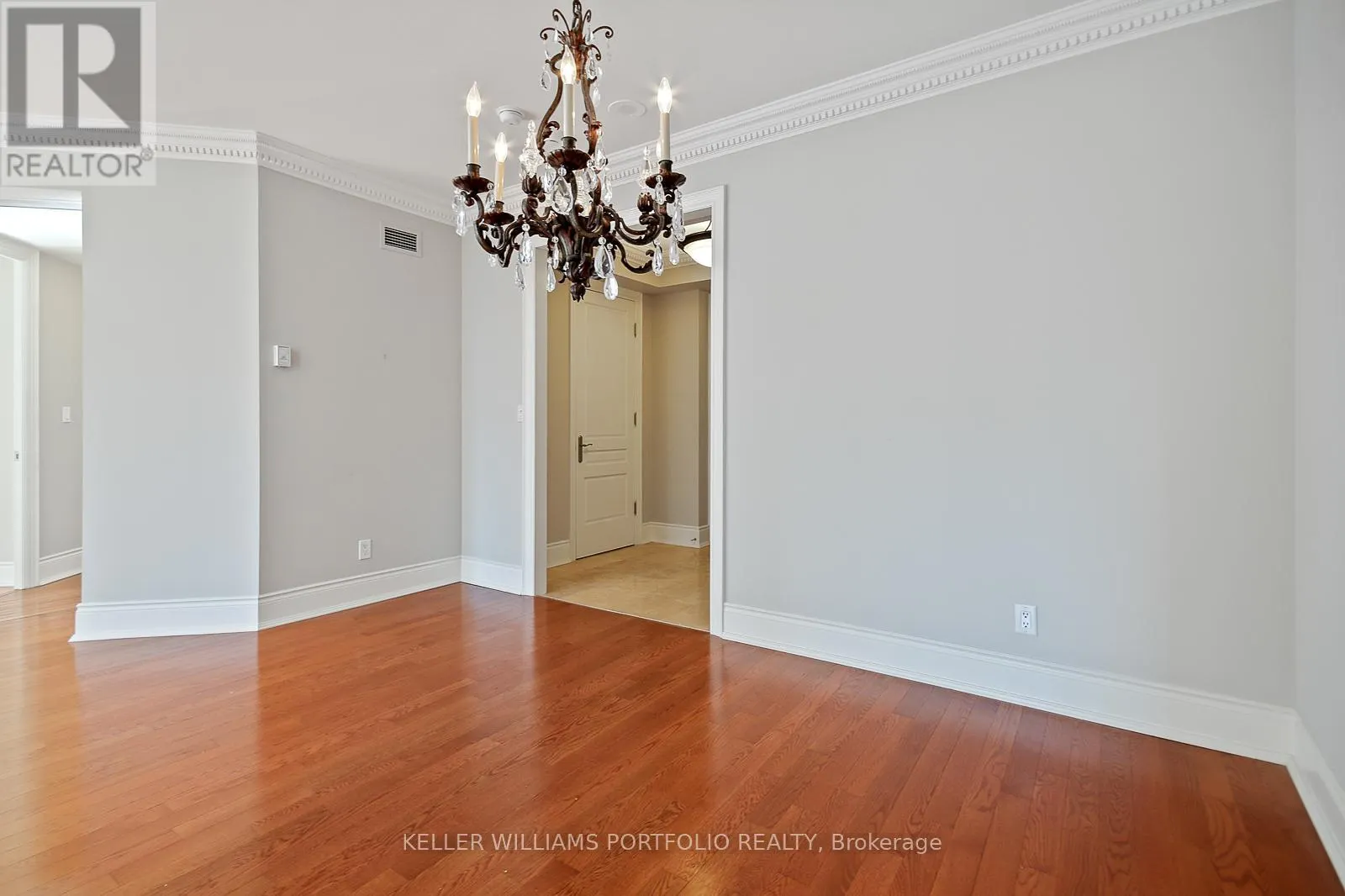 1003 - 10 BELLAIR STREET