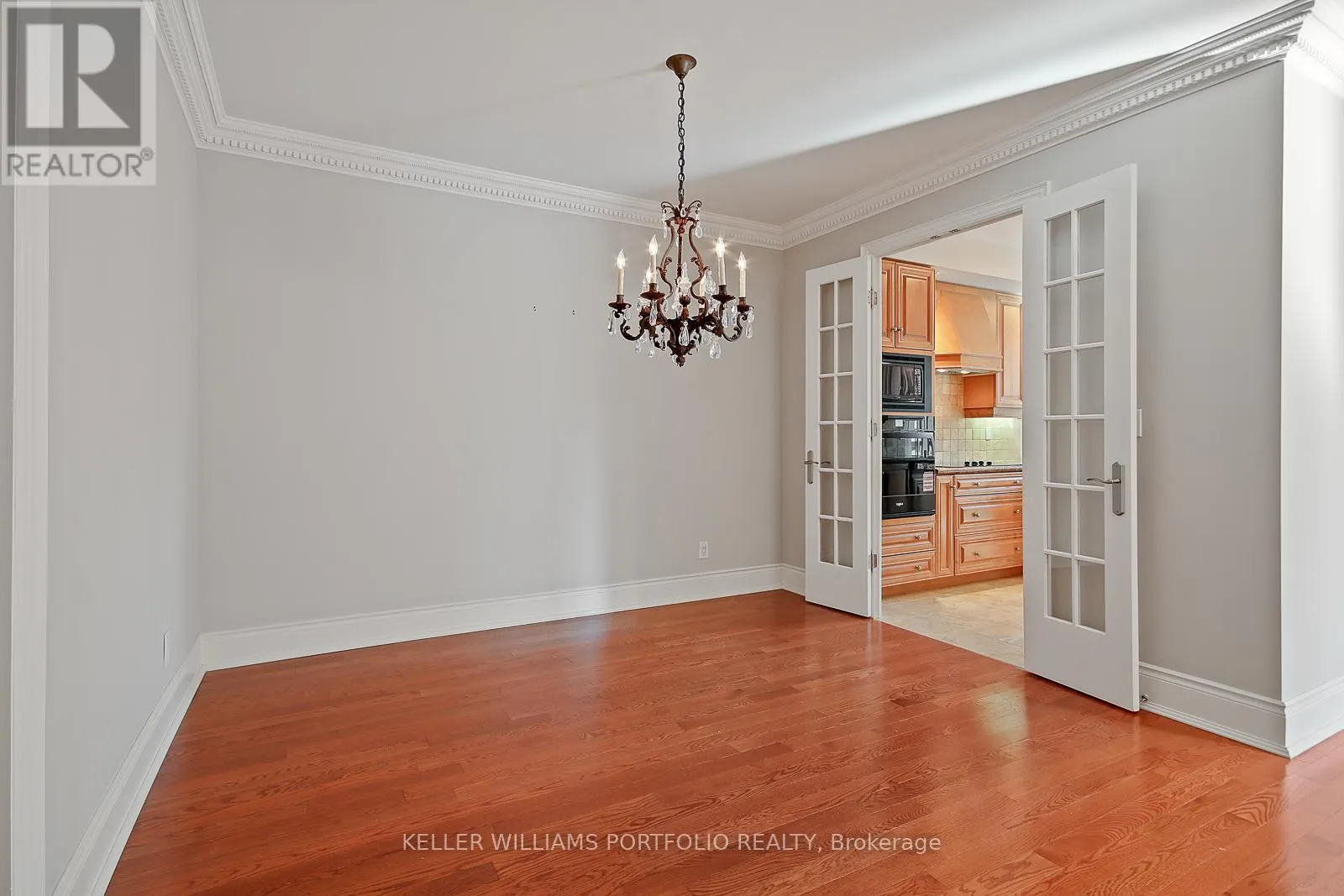 1003 - 10 BELLAIR STREET