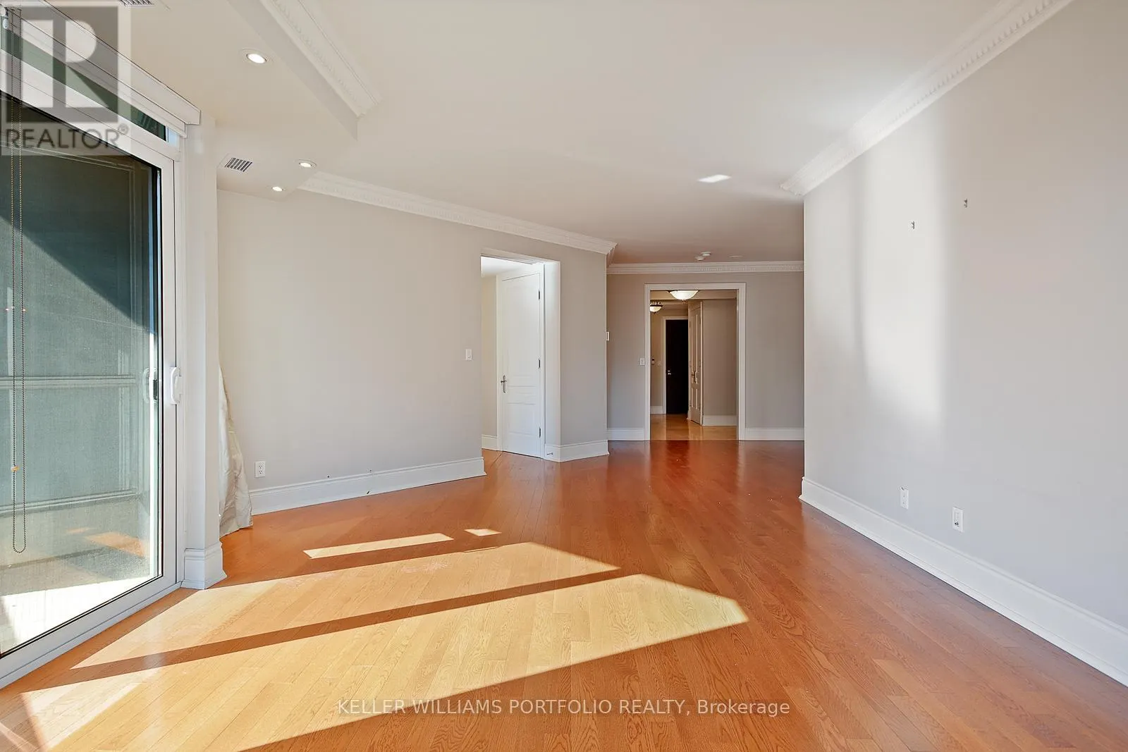 1003 - 10 BELLAIR STREET