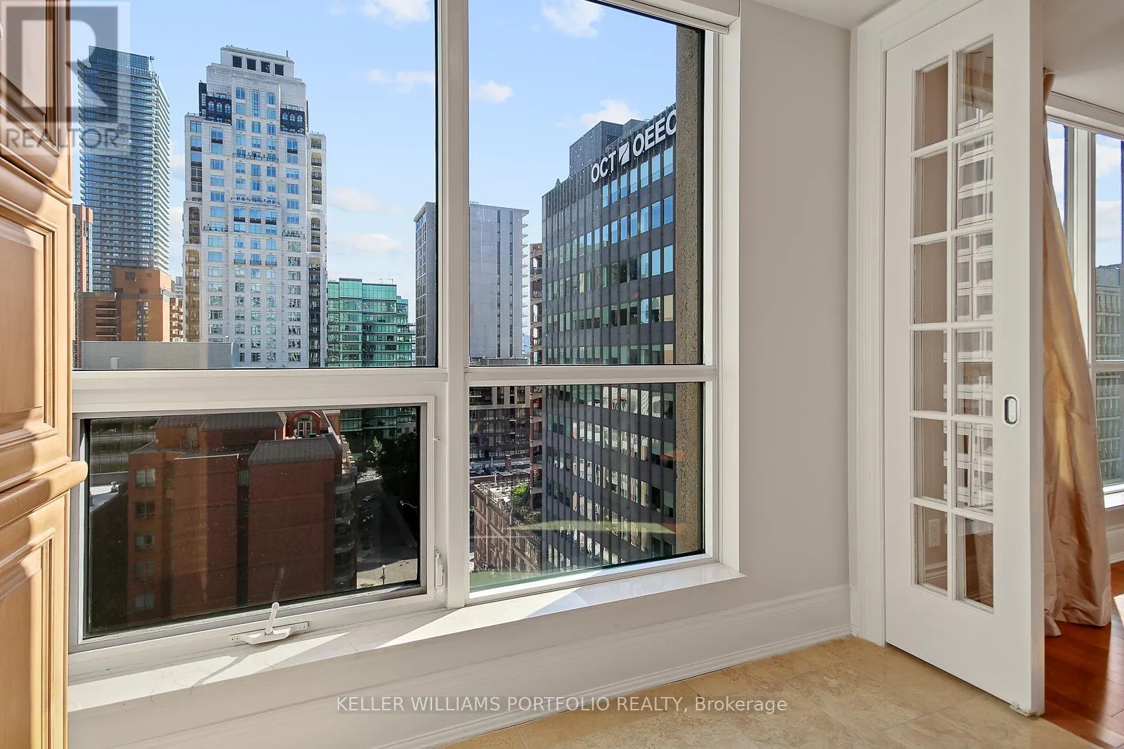 1003 - 10 BELLAIR STREET