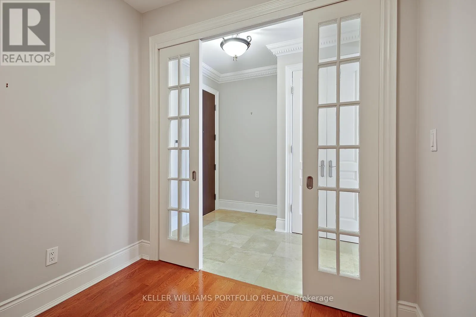 1003 - 10 BELLAIR STREET