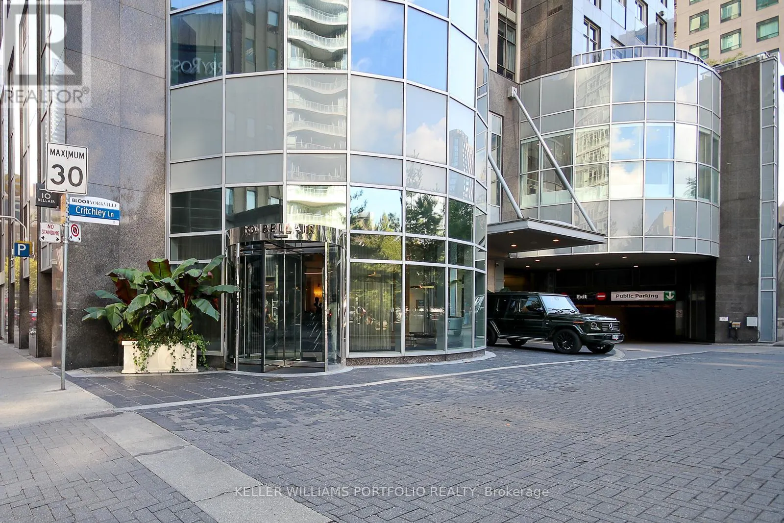 1003 - 10 BELLAIR STREET