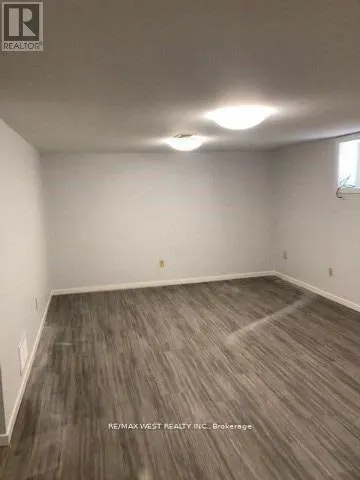 BSMNT - 54 CODSELL AVENUE