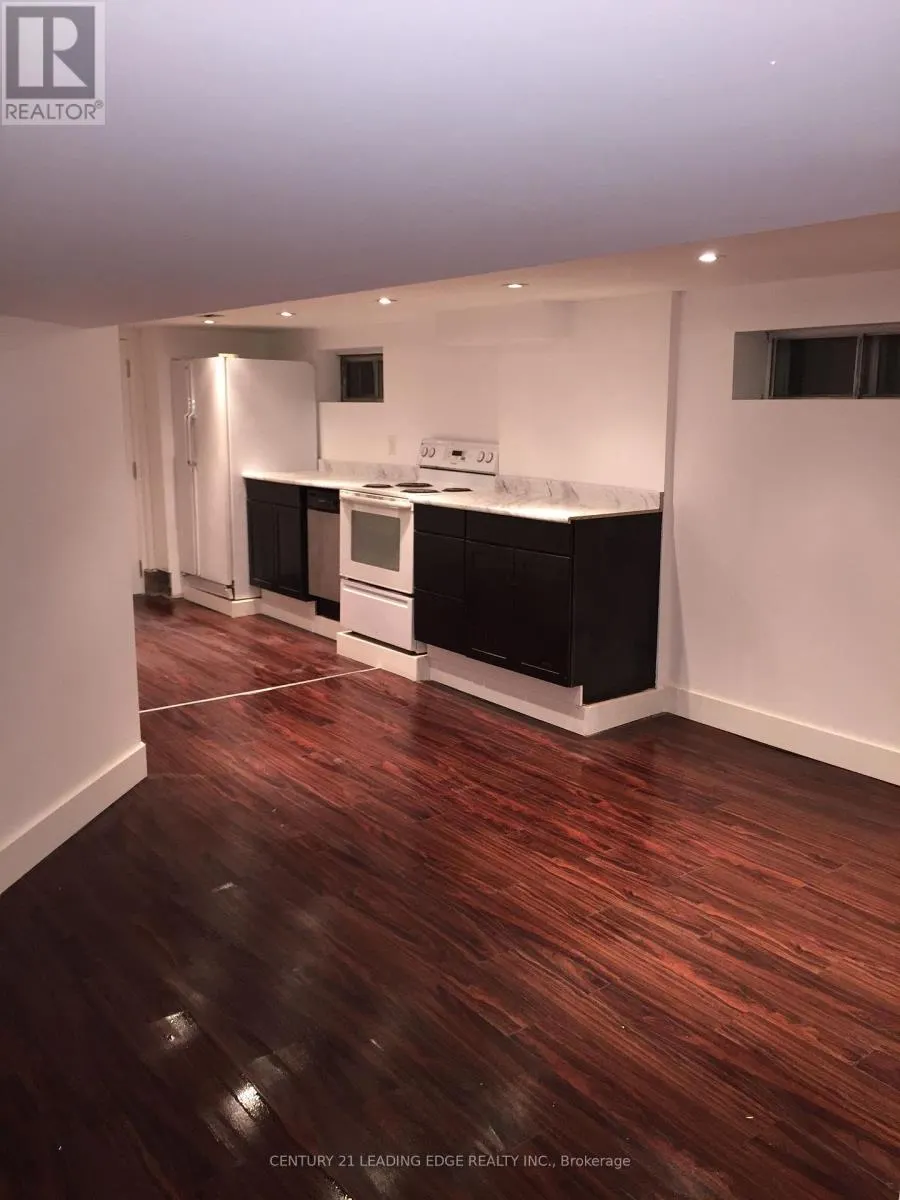 360A LAWRENCE AVENUE W