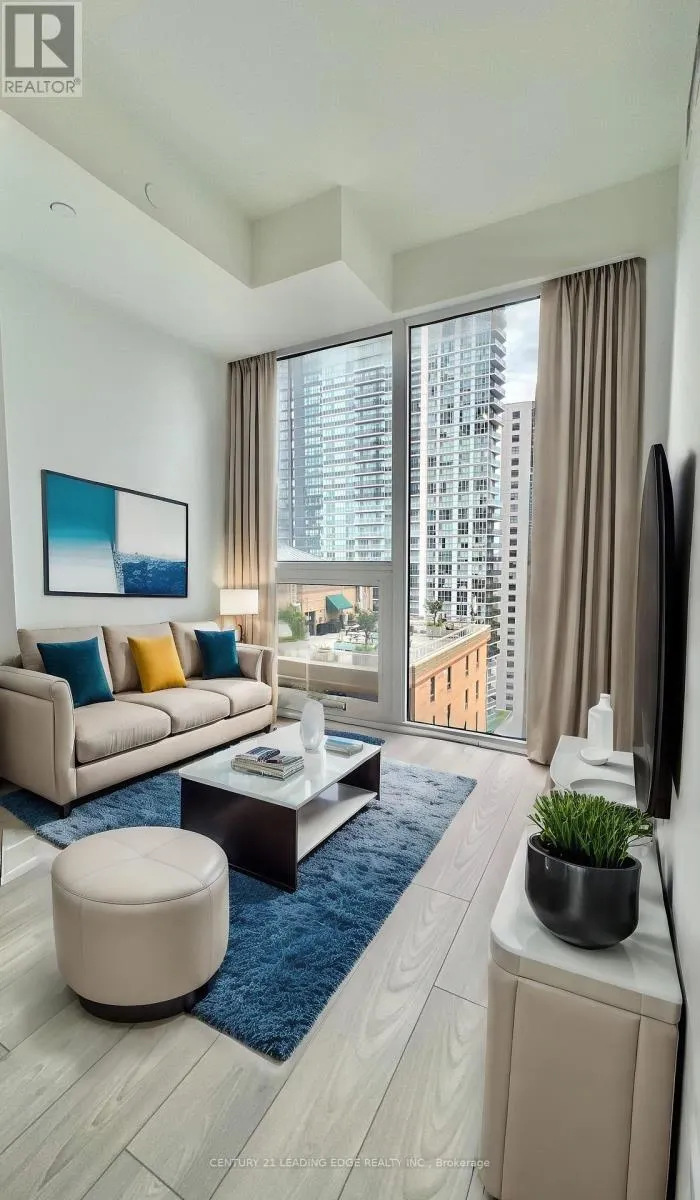 2002 - 82 DALHOUSIE STREET
