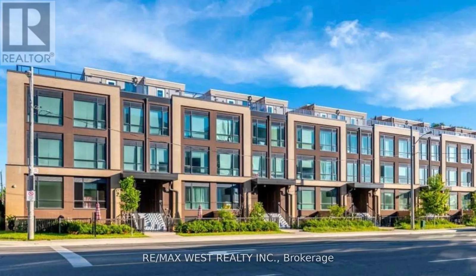310 - 639 LAWRENCE AVENUE W