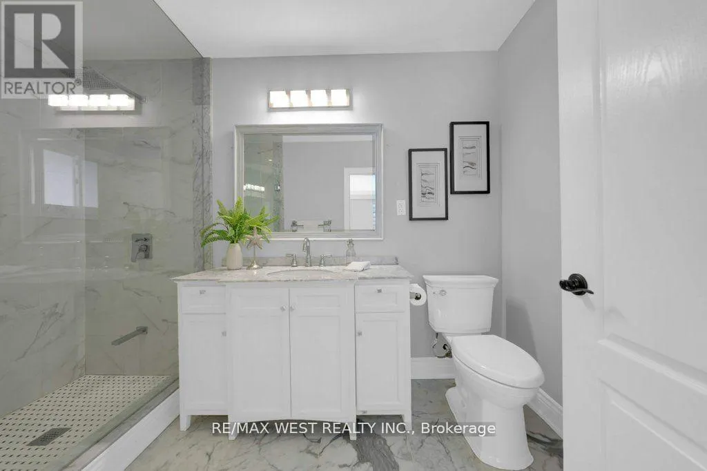 151 BRAHMS AVENUE