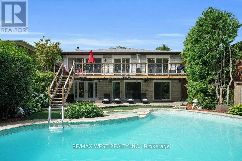 151 BRAHMS AVENUE