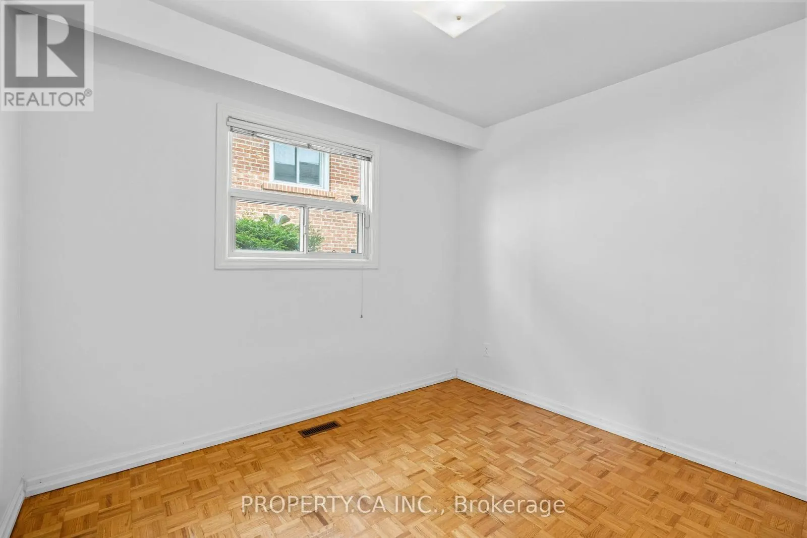 48 NAVAHO DRIVE