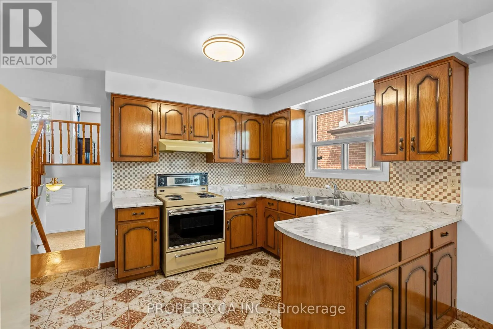 48 NAVAHO DRIVE