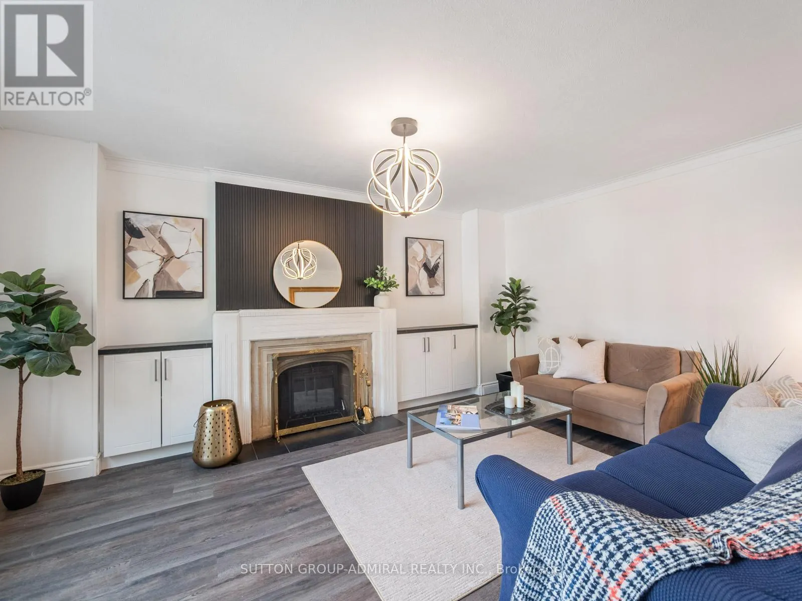 759 EGLINTON AVENUE E