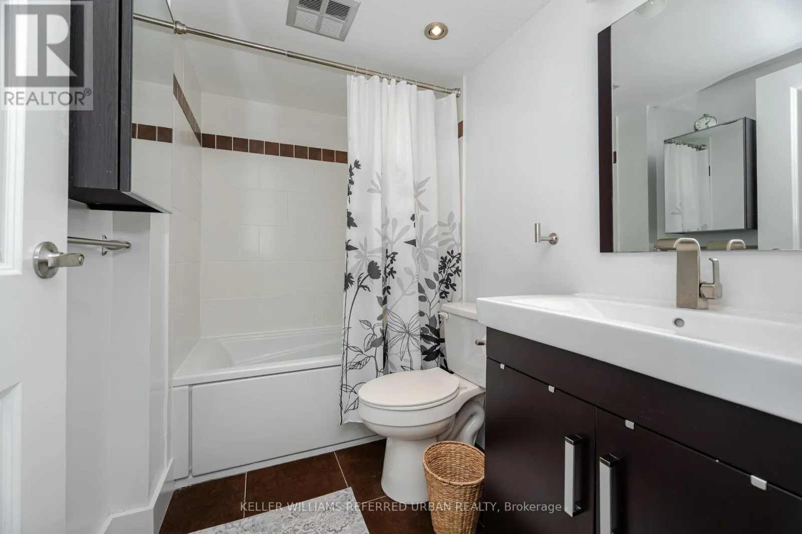 107 - 77 MAITLAND PLACE