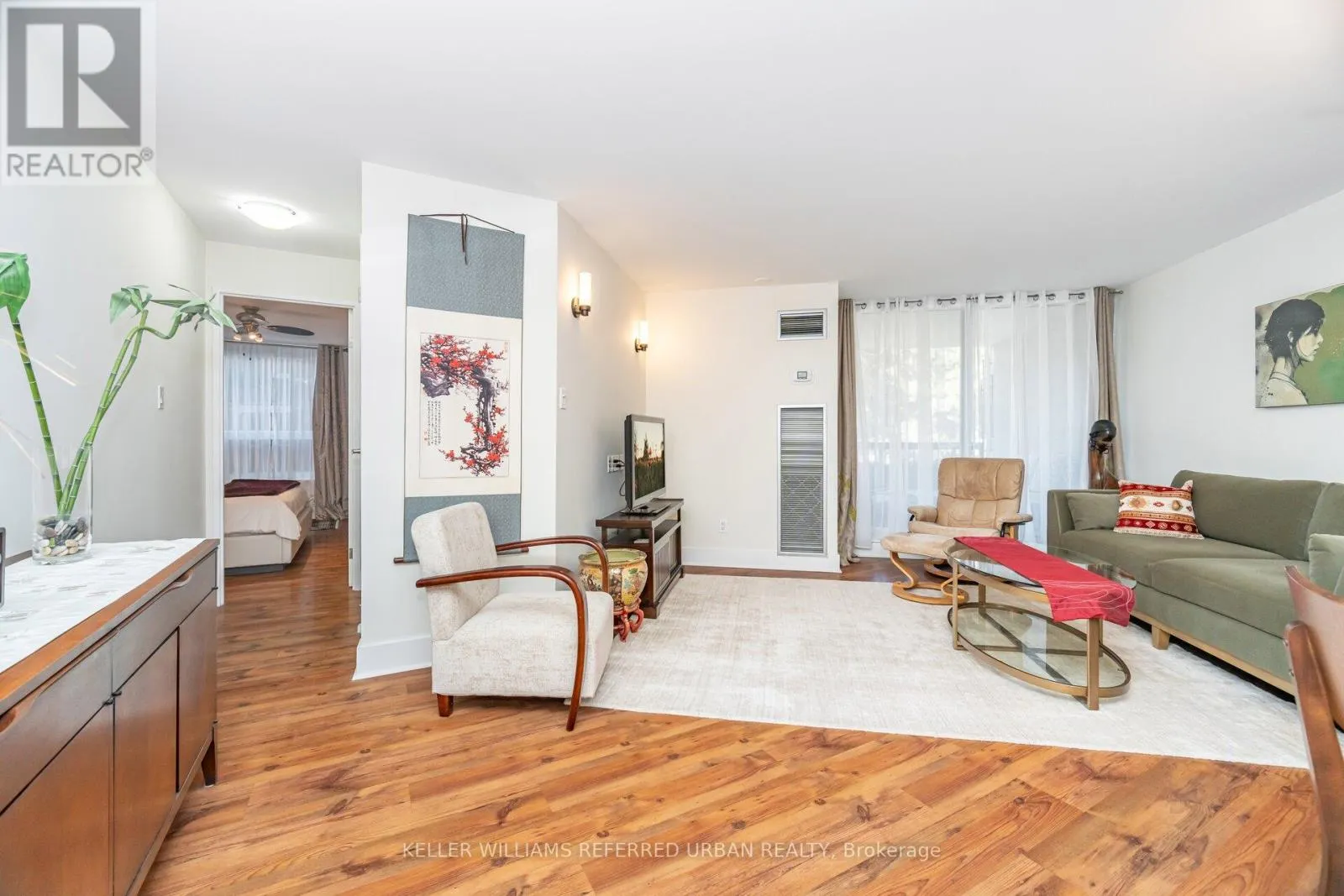 107 - 77 MAITLAND PLACE