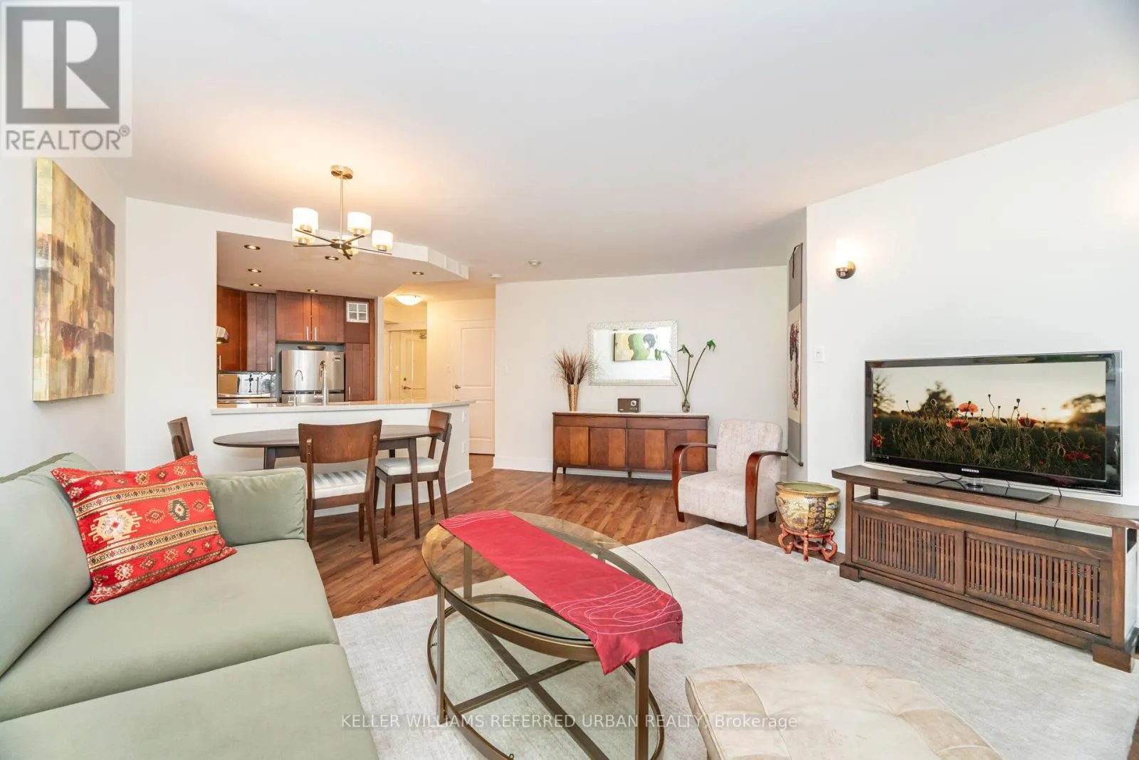 107 - 77 MAITLAND PLACE