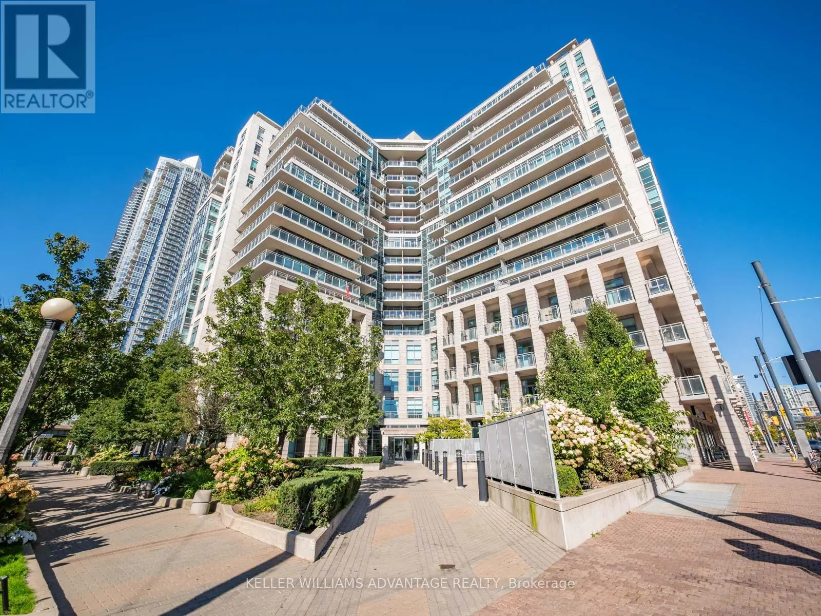 UPH3 - 410 QUEENS QUAY W
