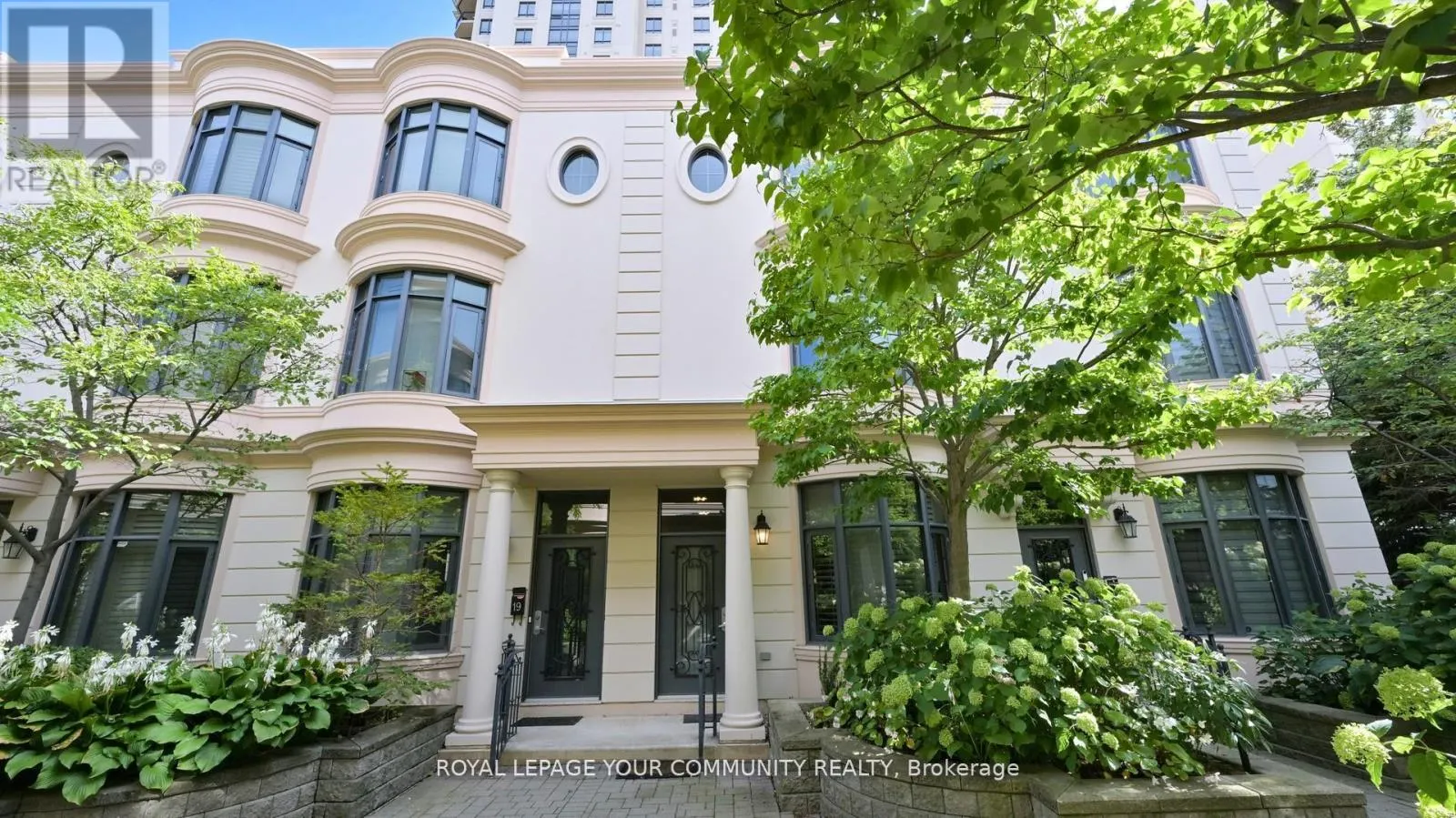 18 - 27 ELKHORN DRIVE