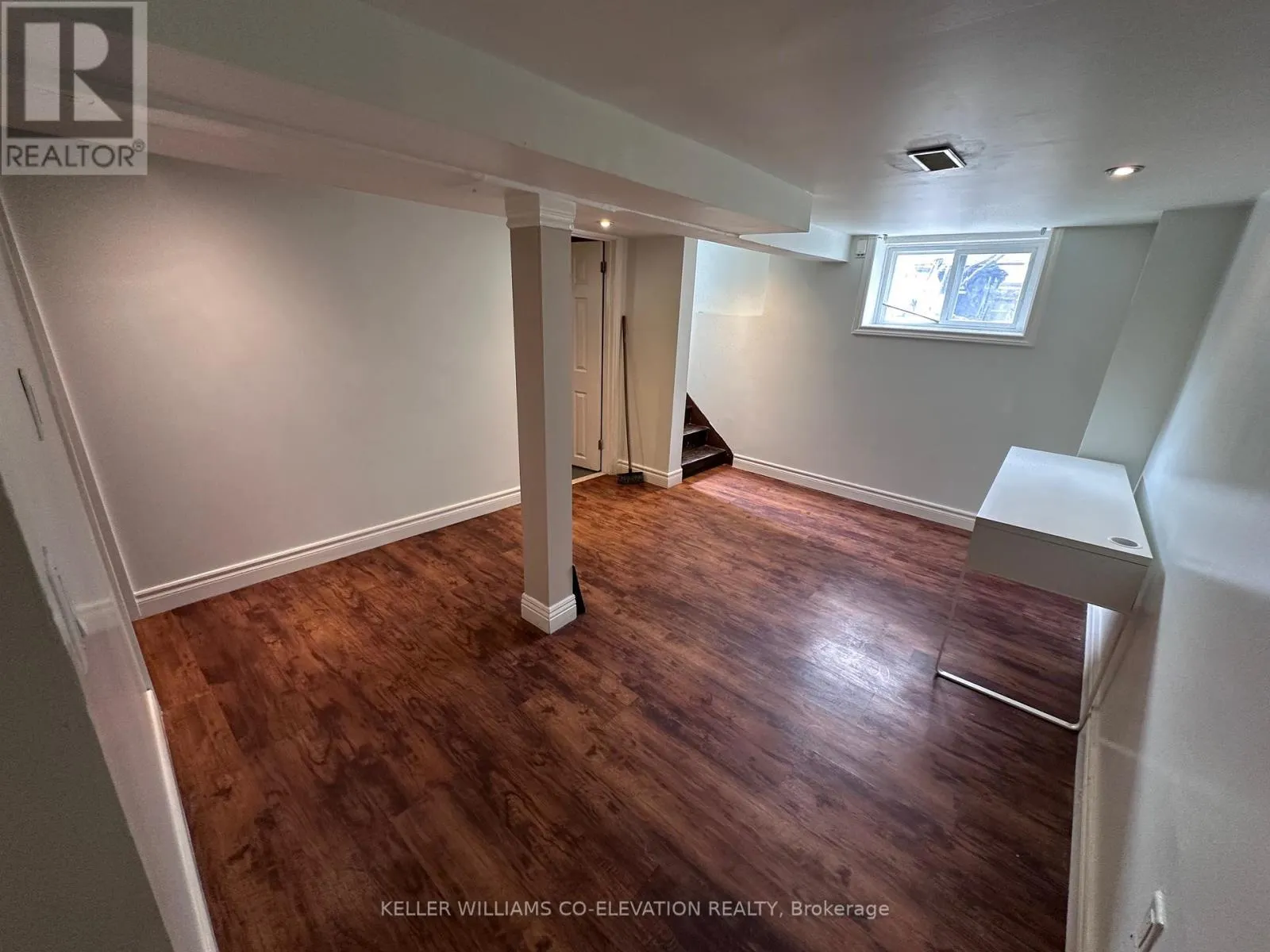 172 OAKWOOD AVENUE