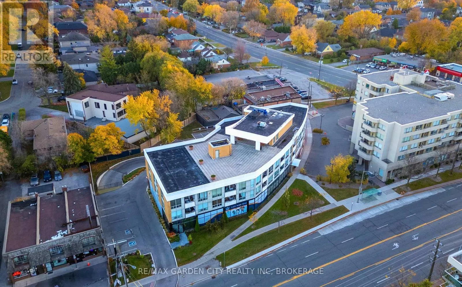 202 - 897 SHEPPARD AVENUE W, #202