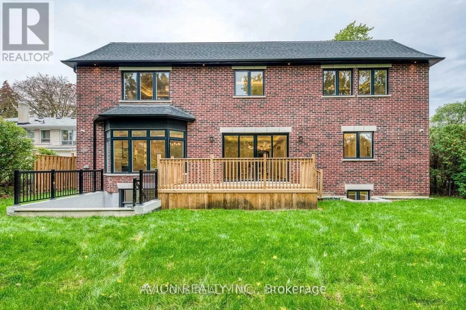 3 SUTCLIFFE DRIVE