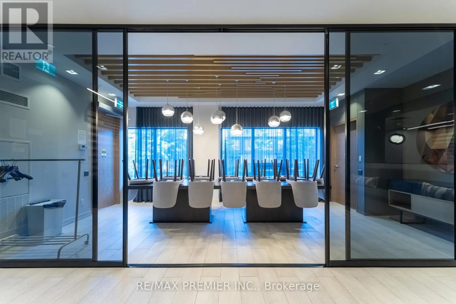 1511 - 180 FAIRVIEW MALL DRIVE