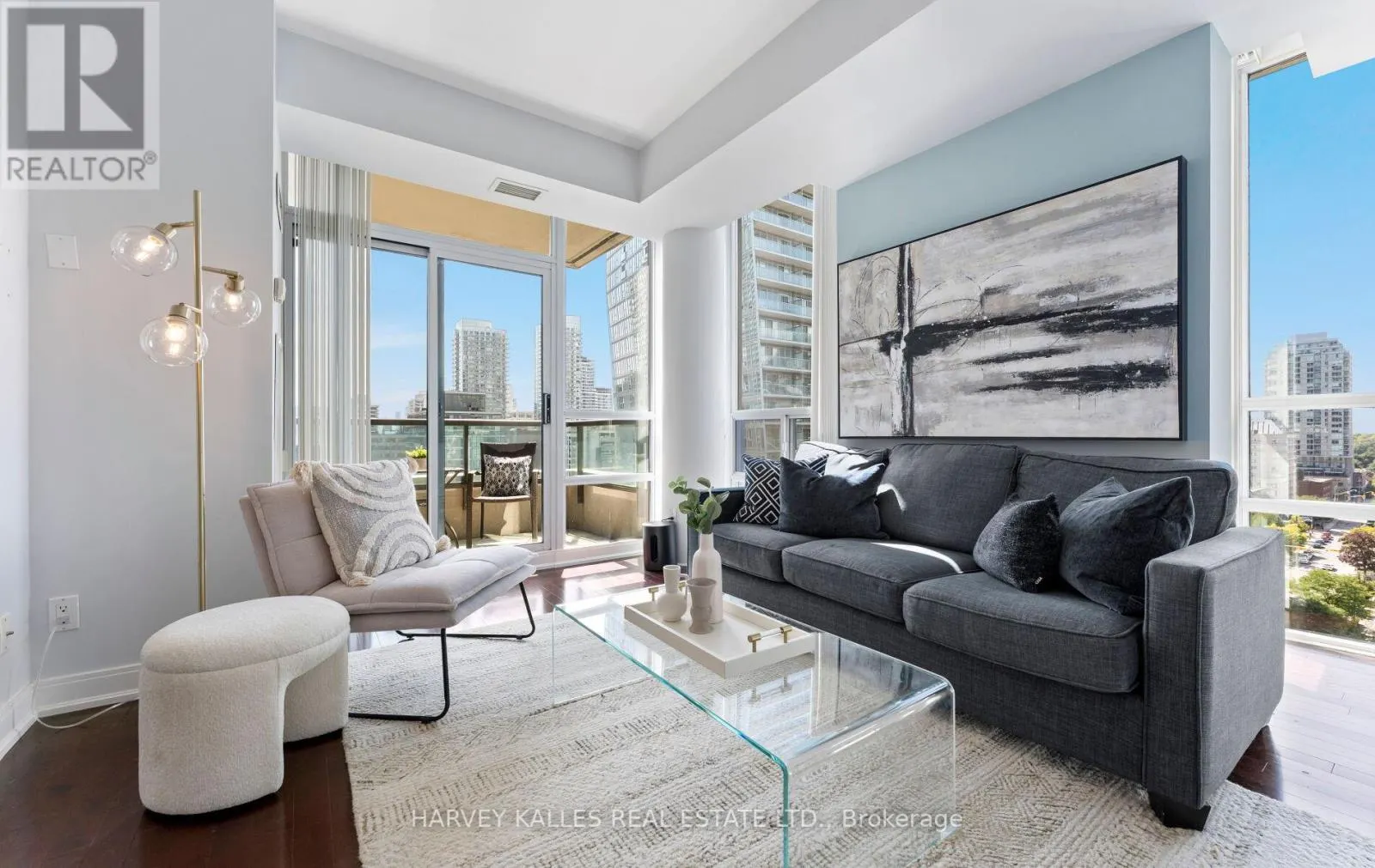 1406 - 88 BROADWAY AVENUE