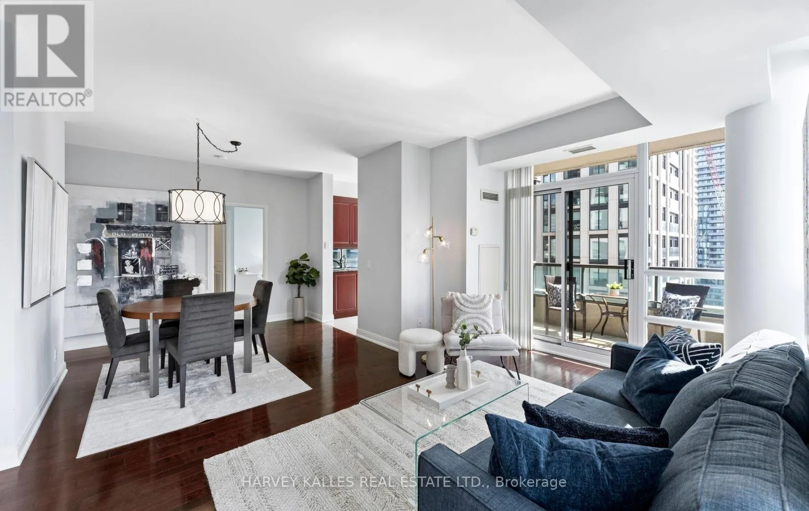 1406 - 88 BROADWAY AVENUE
