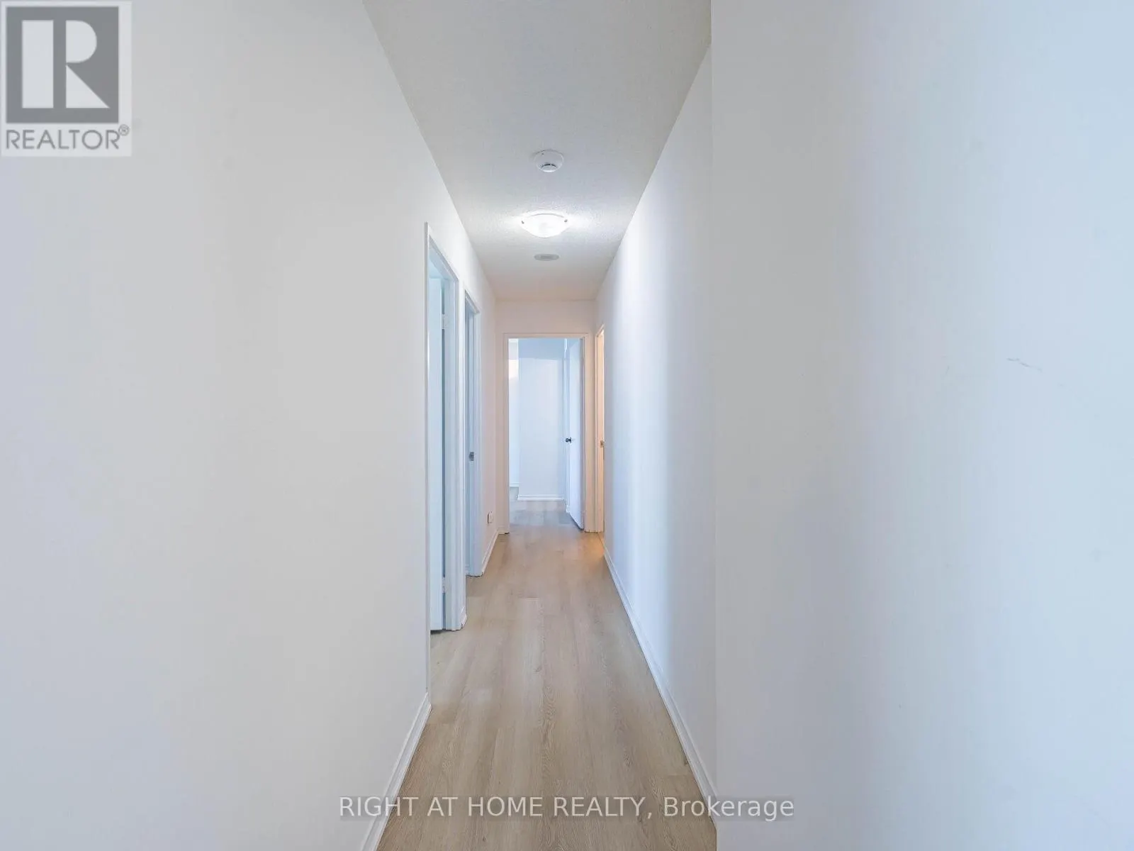 2001 - 238 DORIS AVENUE
