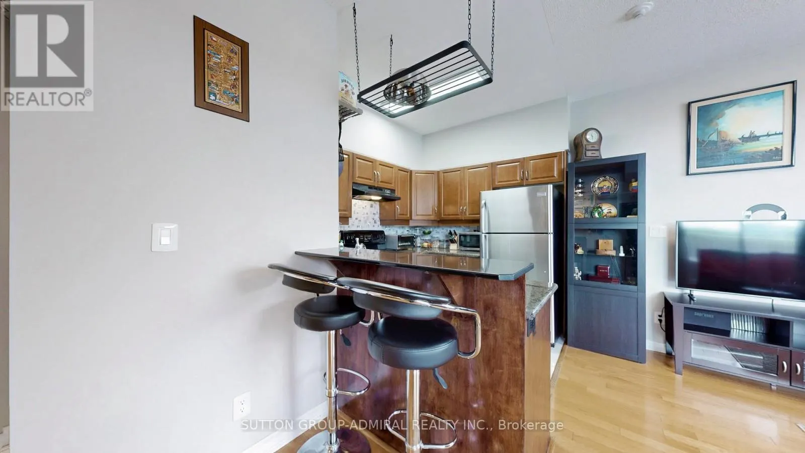 707 - 4200 BATHURST STREET