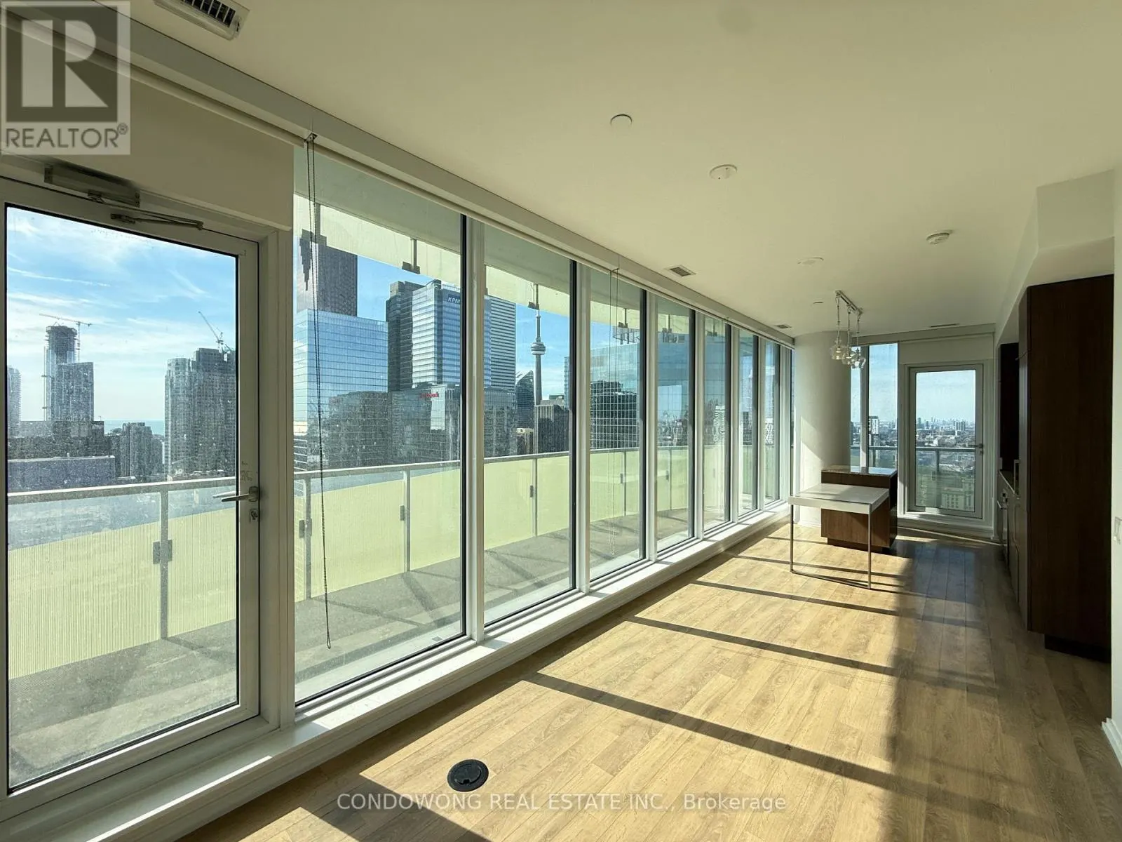 3608 - 197 YONGE STREET