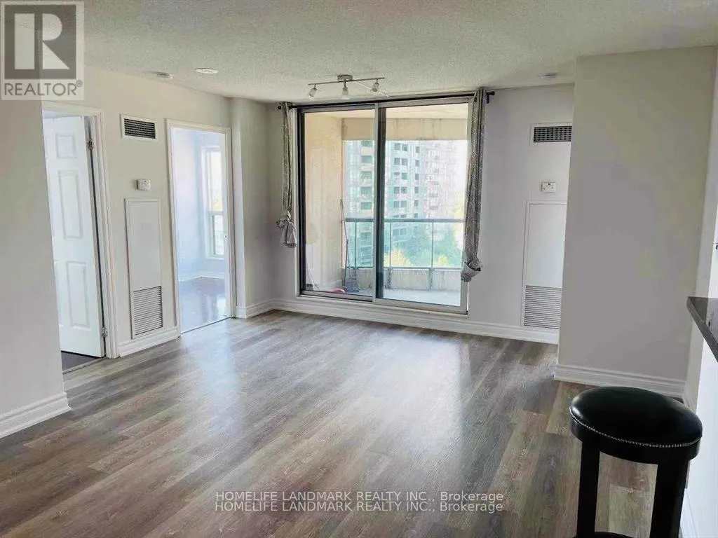 1111 - 7 LORRAINE DRIVE