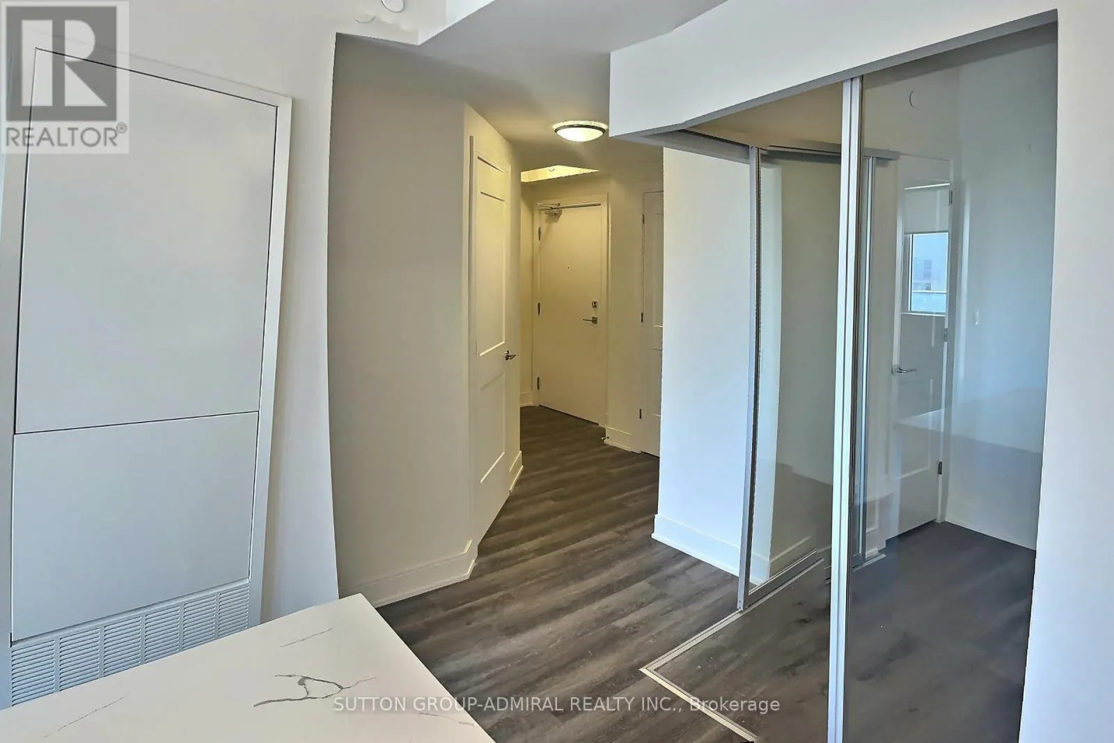 2201 - 15 ELLERSLIE AVENUE