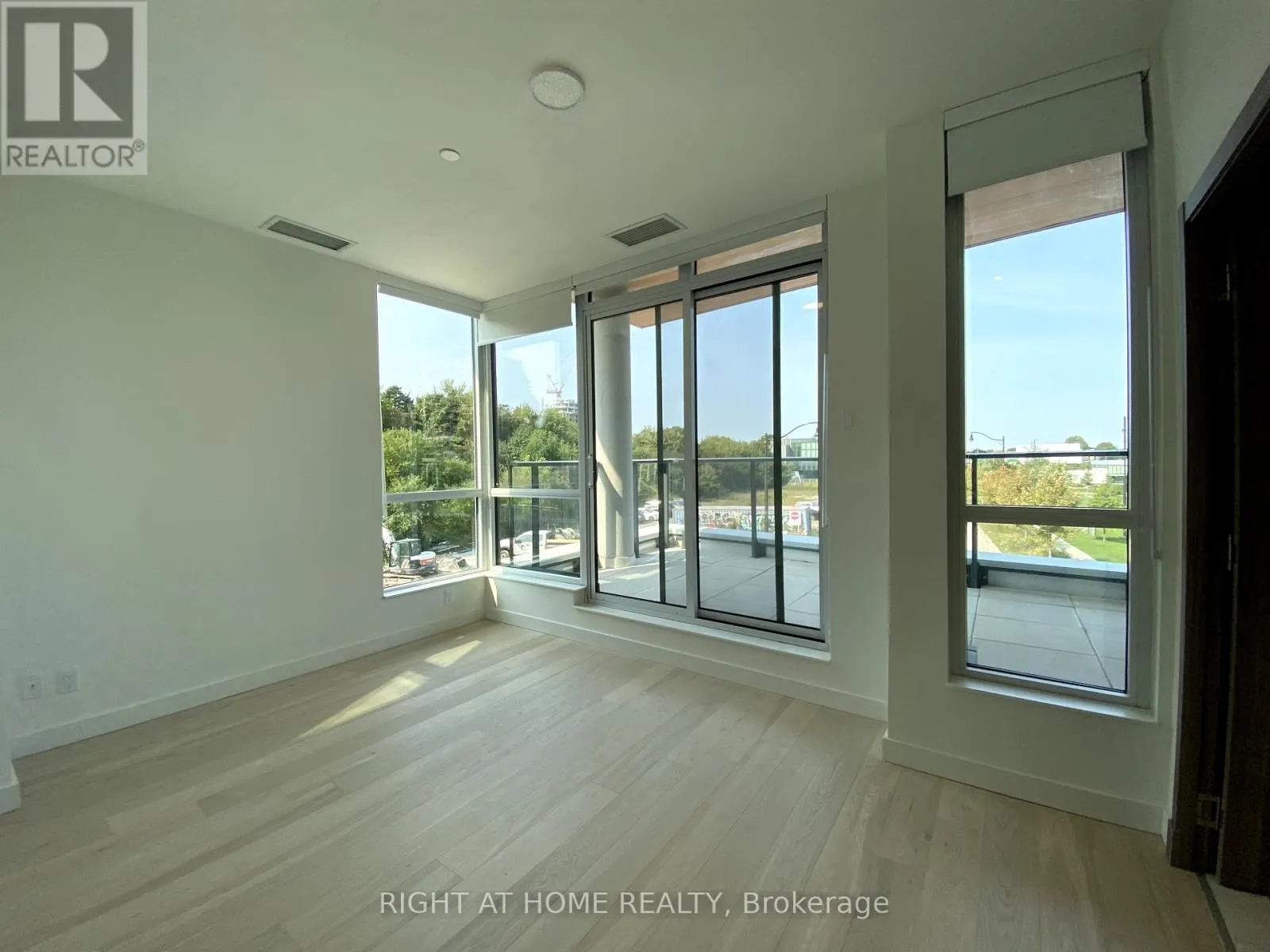 11 MCMAHON DRIVE S