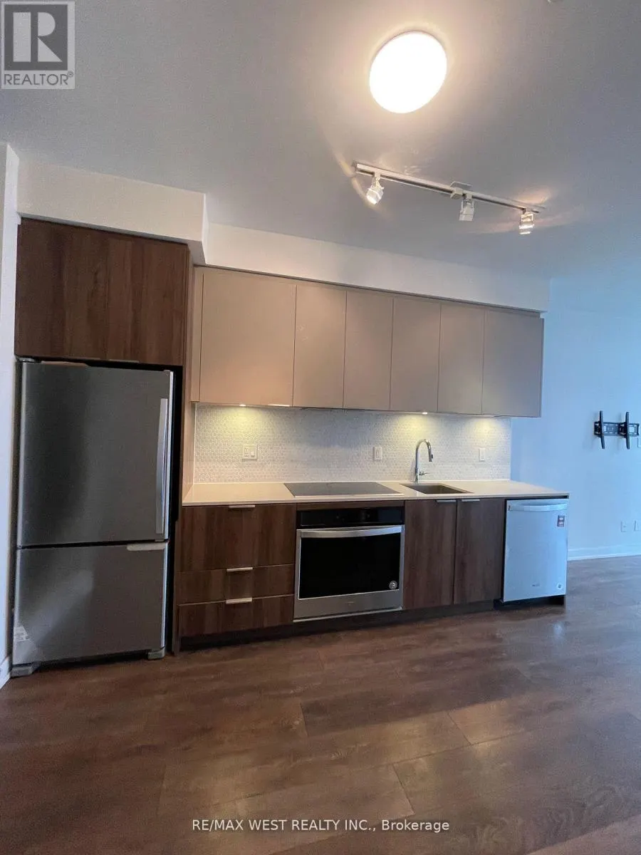 2901 - 2 SONIC WAY
