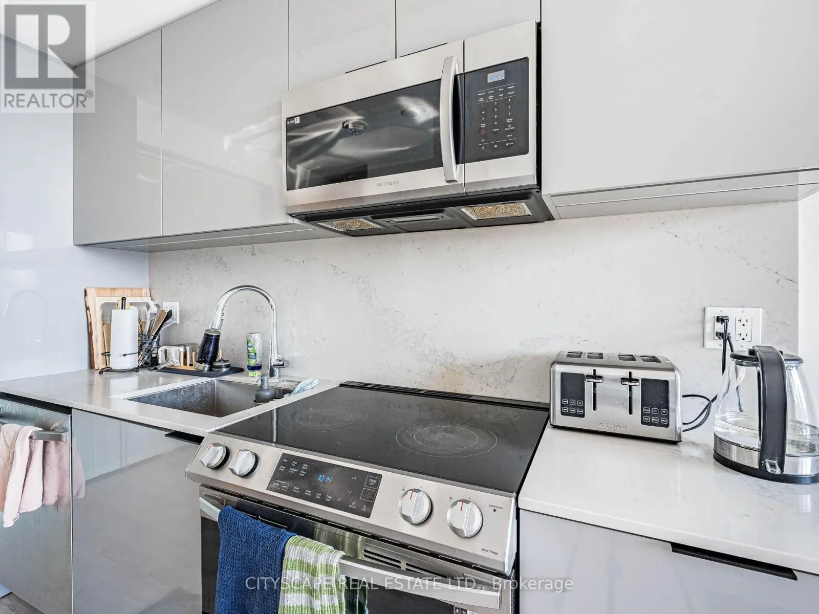 609 - 50 POWER STREET