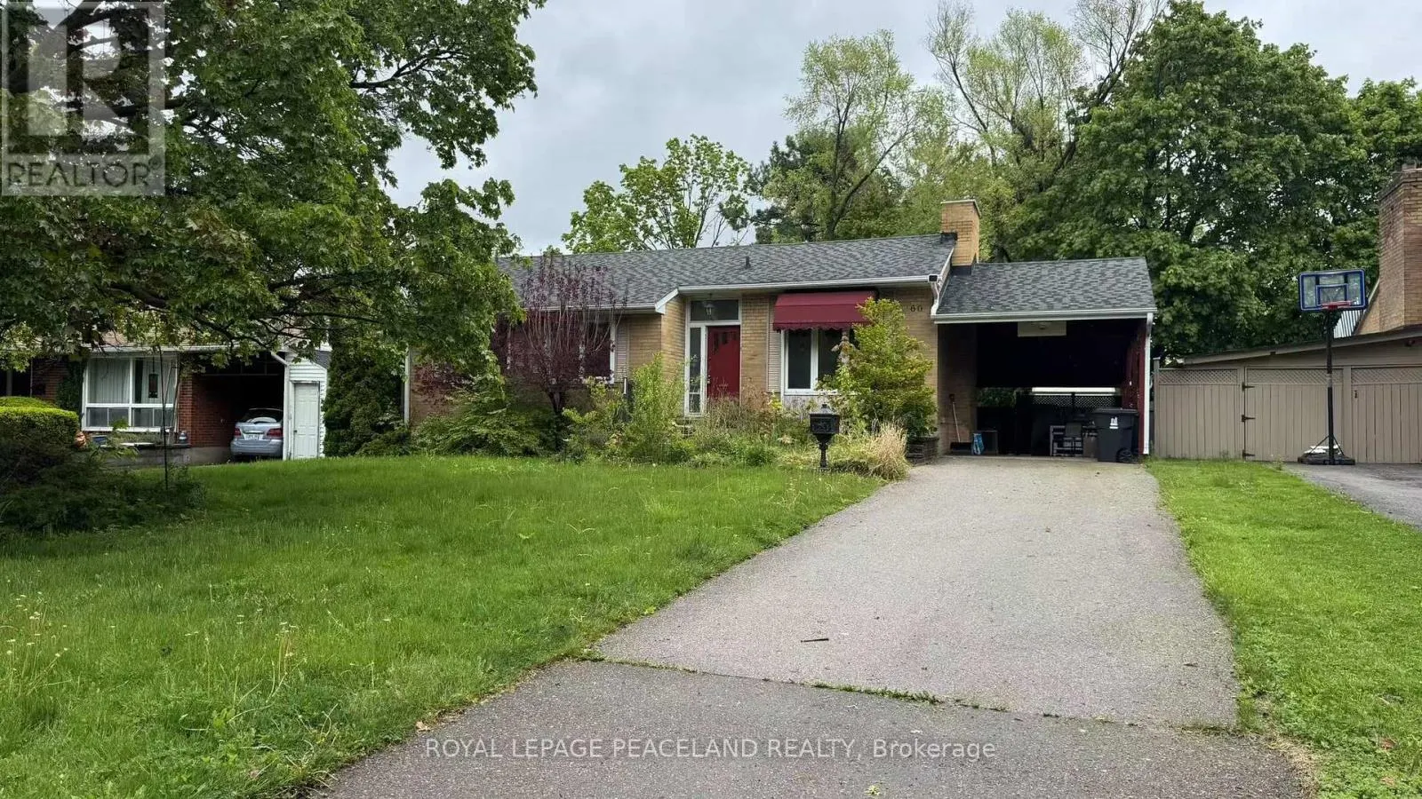UPPER - 60 PAPERBIRCH DRIVE