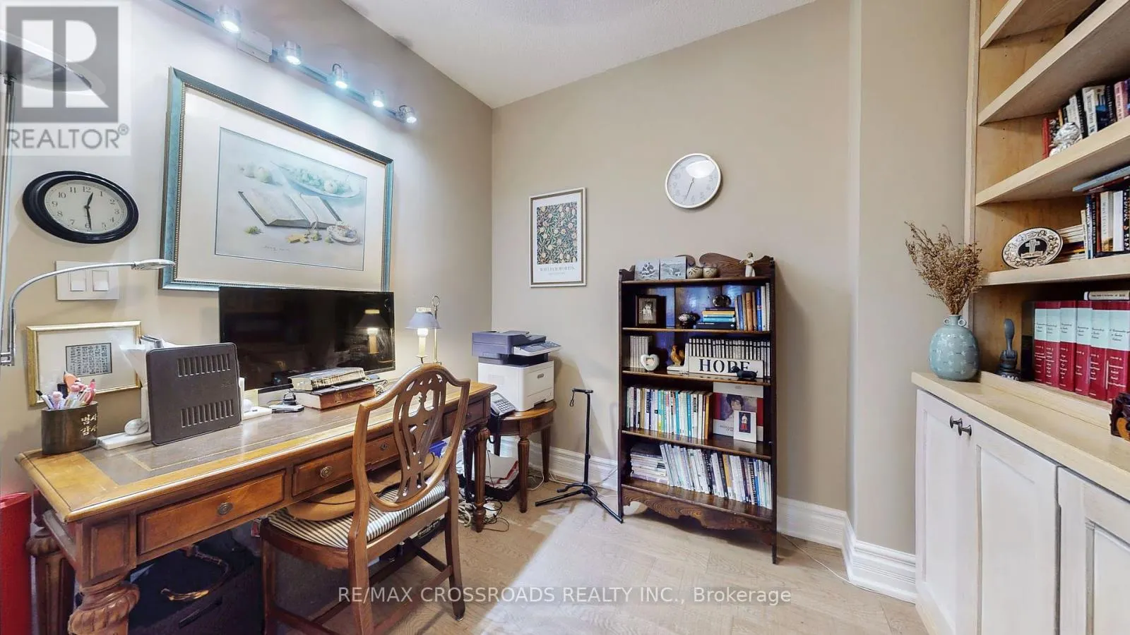 210 - 10 OLD YORK MILLS ROAD