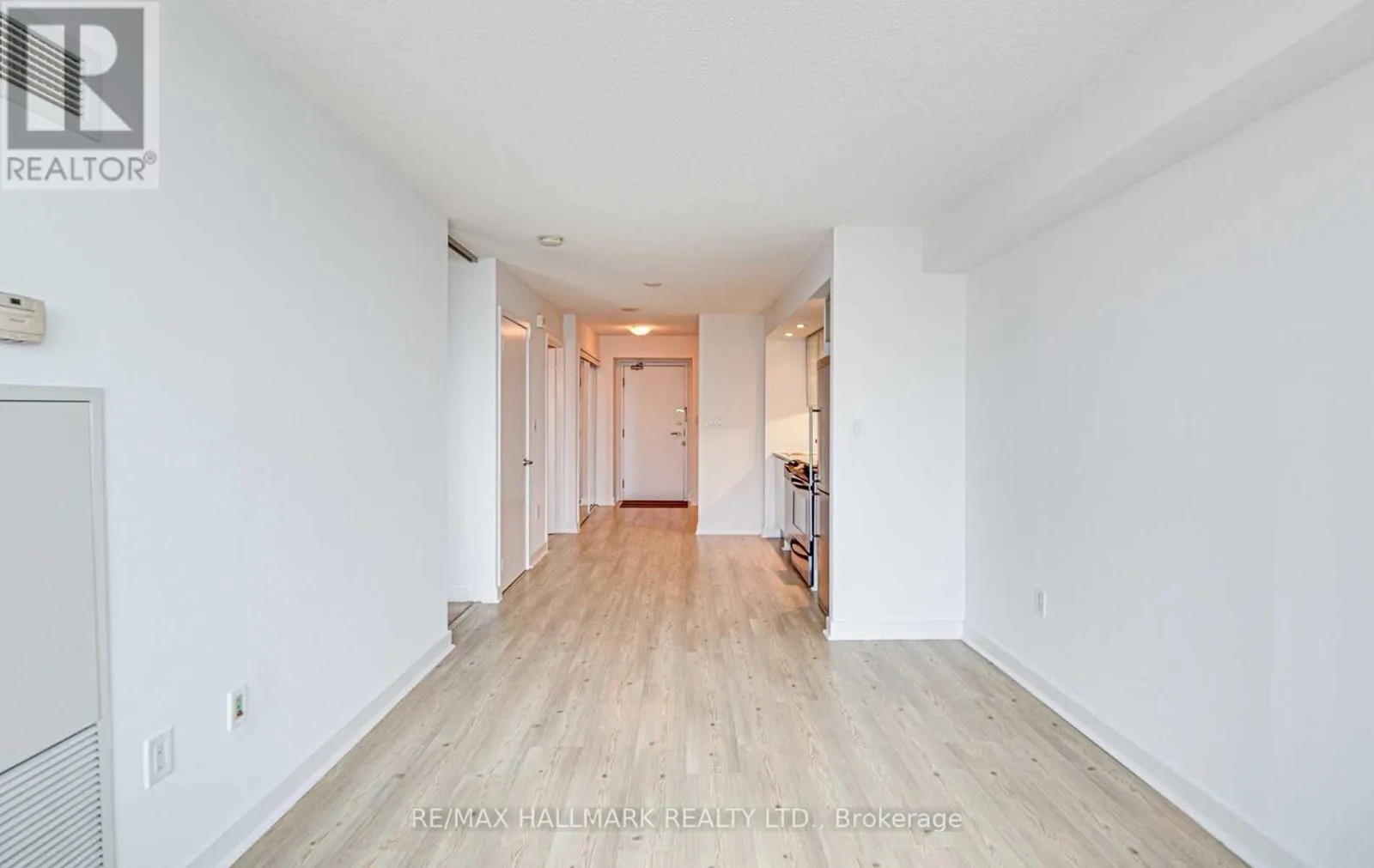 4509 - 25 TELEGRAM MEWS