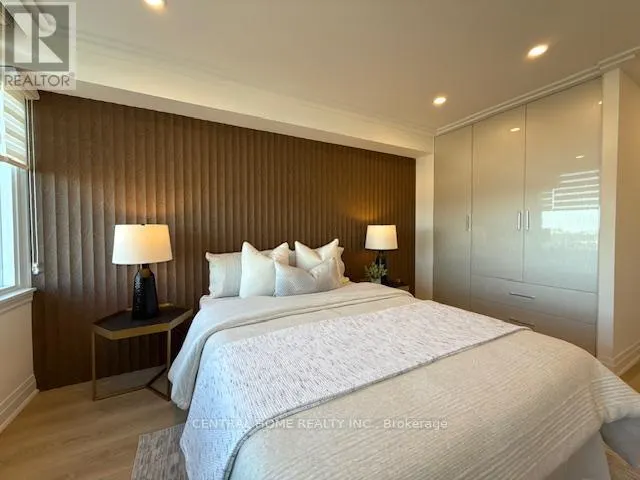 1707 - 55 SKYMARK DRIVE