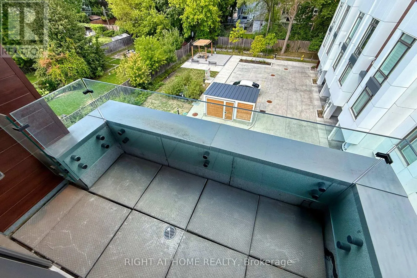 36B CHURCHILL AVENUE