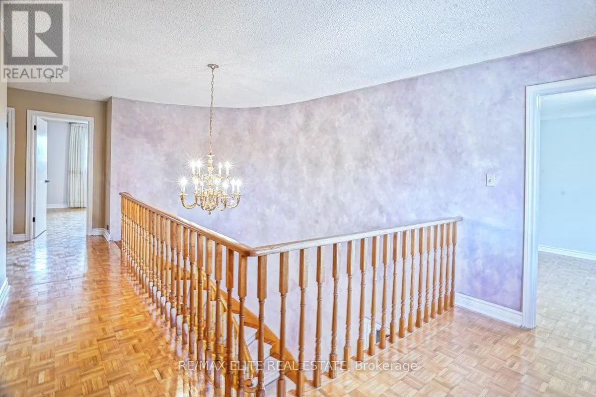MAIN - 219 CONNAUGHT AVENUE