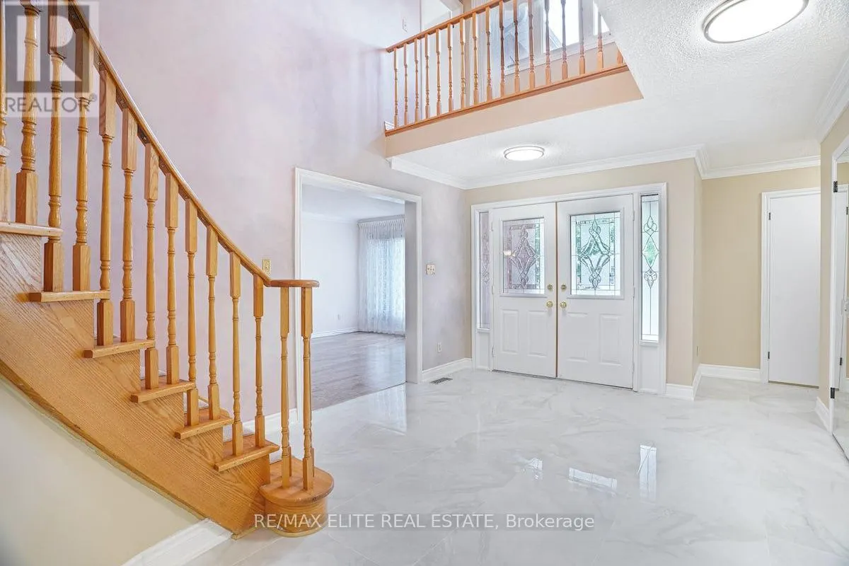 MAIN - 219 CONNAUGHT AVENUE