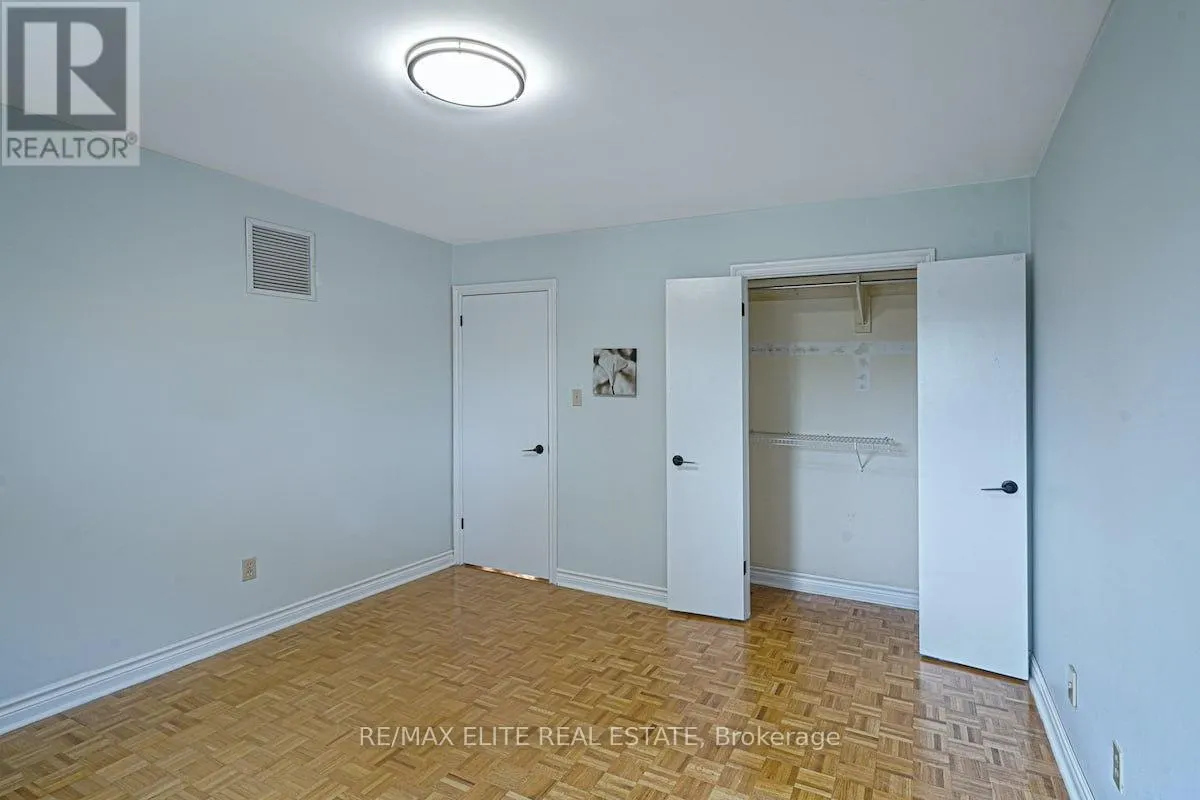 MAIN - 219 CONNAUGHT AVENUE