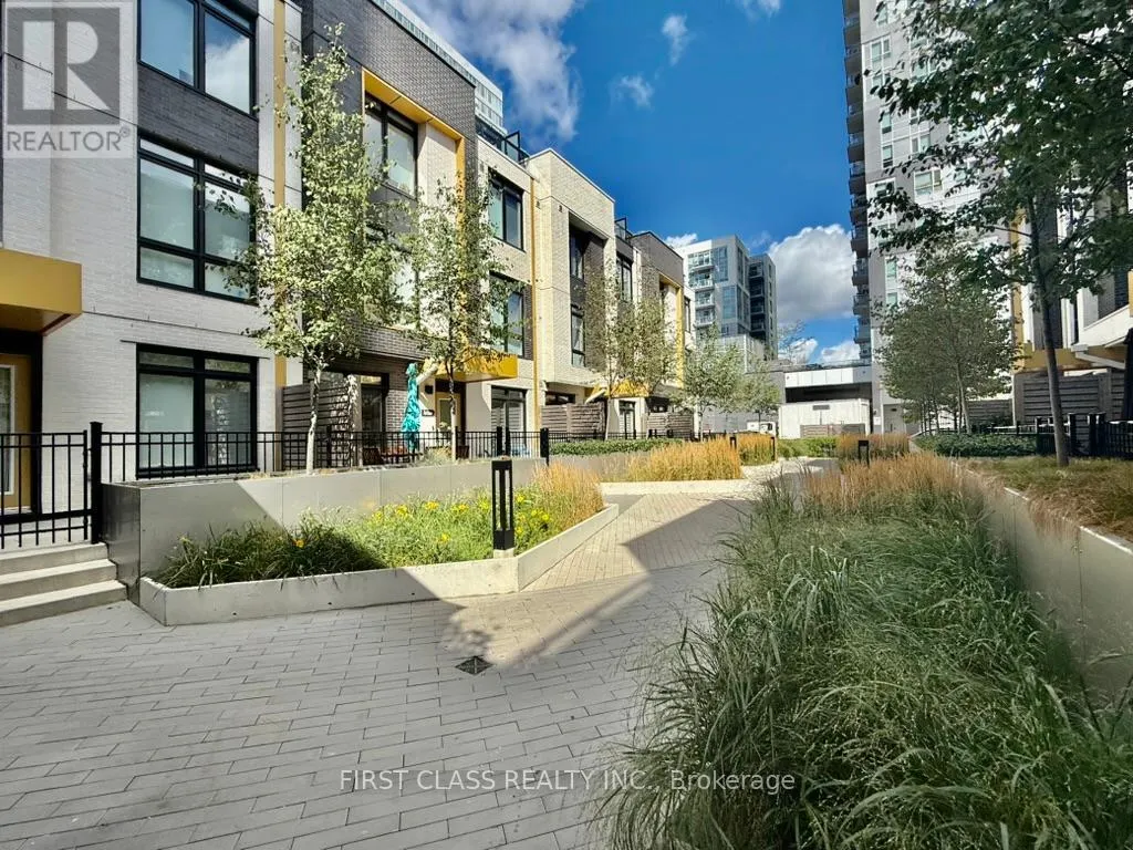 TH12 - 55 NICHOLAS AVENUE