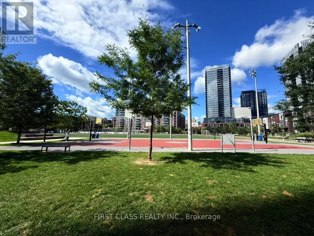 TH12 - 55 NICHOLAS AVENUE