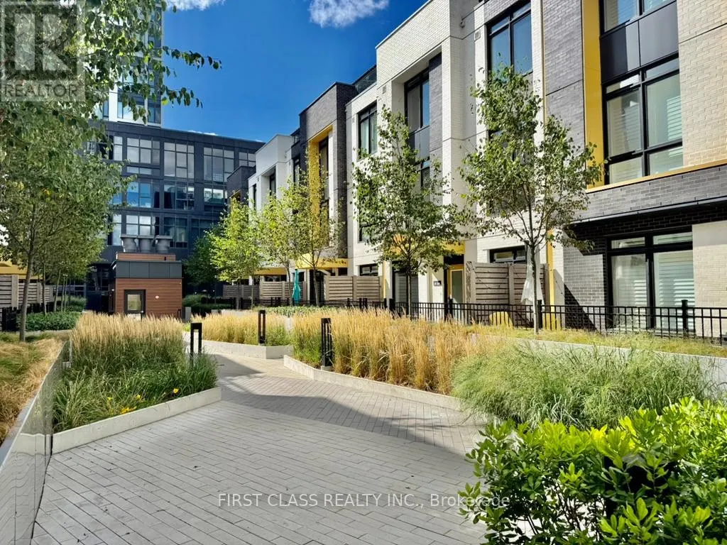TH12 - 55 NICHOLAS AVENUE