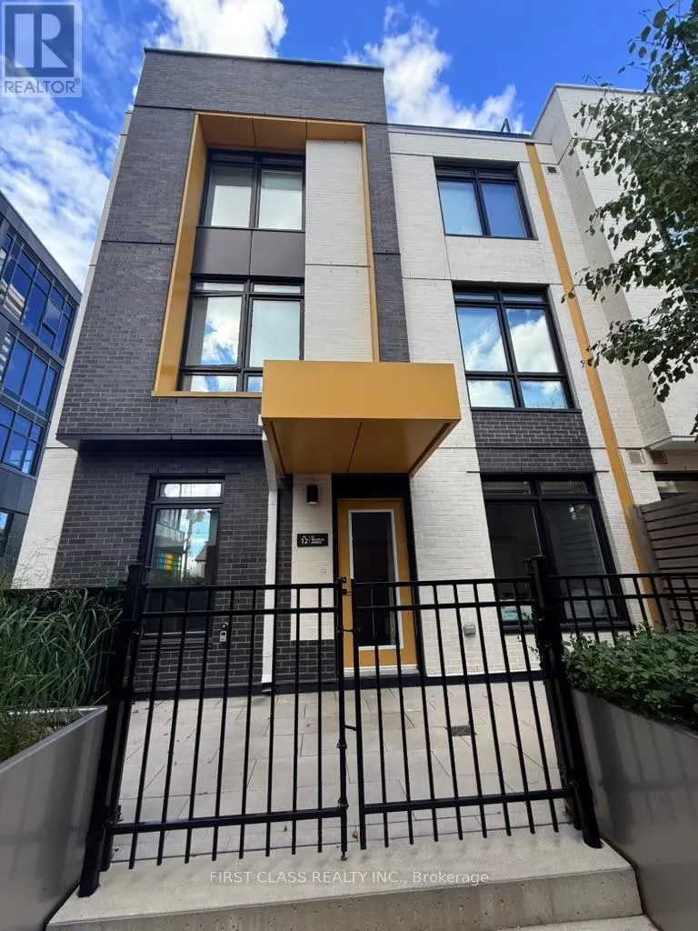 TH12 - 55 NICHOLAS AVENUE